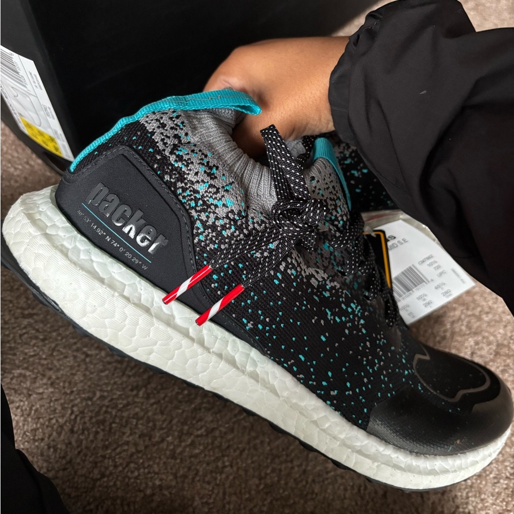 Ultraboost mid s.e